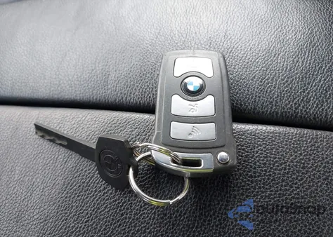 2003 BMW 745Li из США, поврежденный, VIN WBAGN63473DS44532